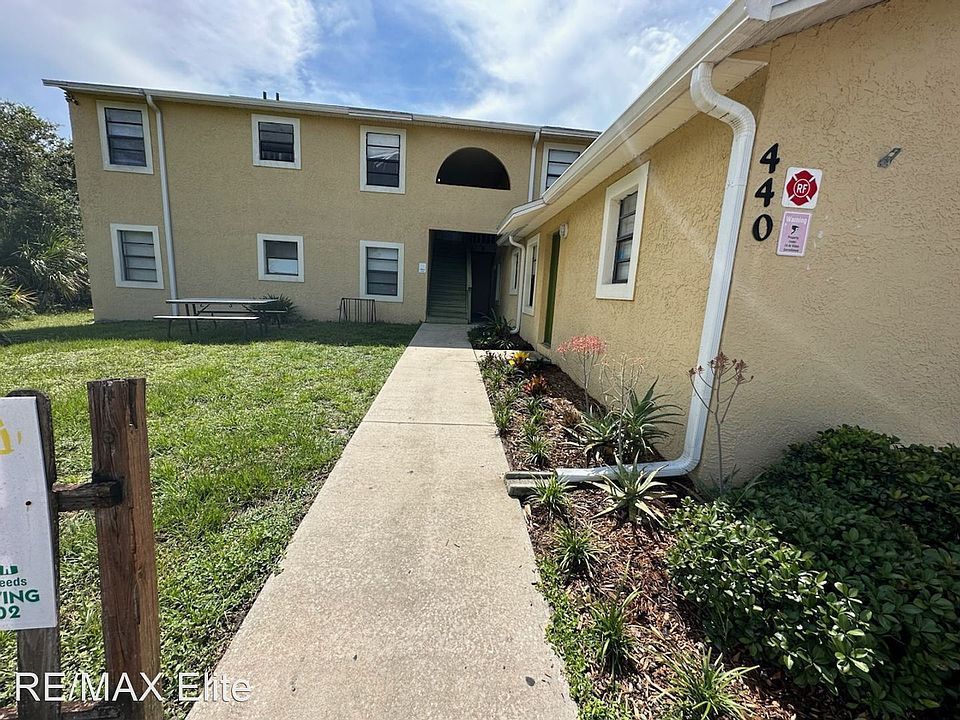 1st image of 440 Mercury Ave SE APT A