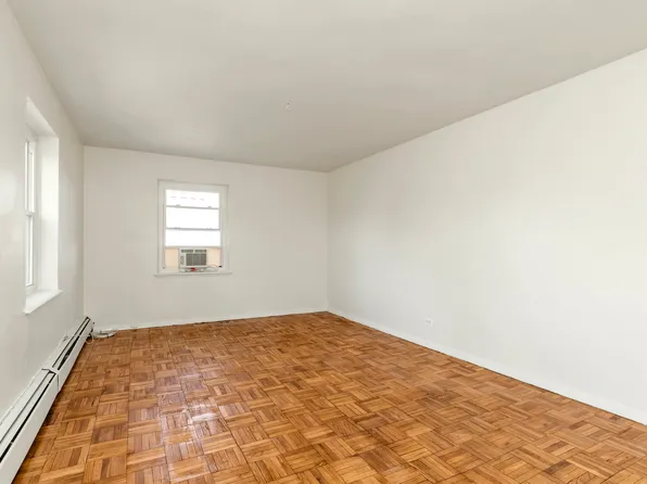 150-77 Village Road image 12 of 20