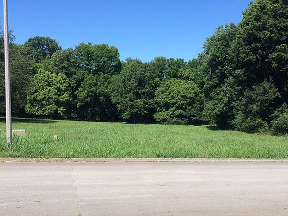 5th image of Antrim Circle