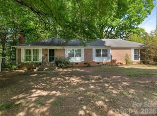 4701 Aspen Ct, Charlotte, NC 28210