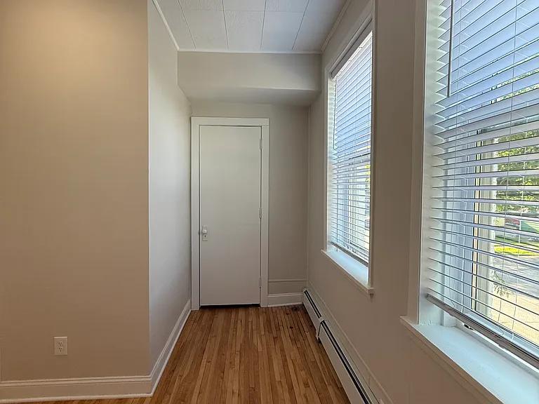 1517 Como Ave SE #2 — Photo 15