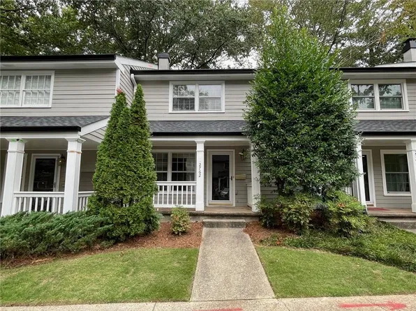 2762 Farmstead Rd SE, Smyrna, GA 30080