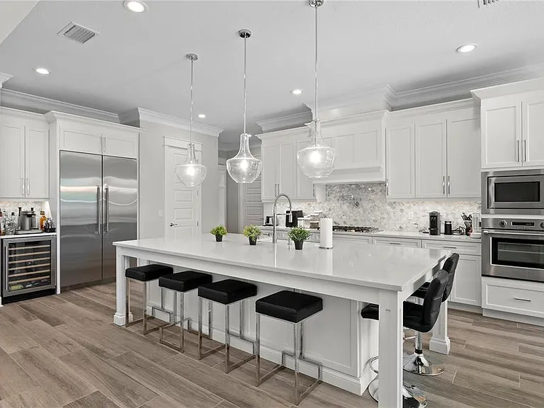 209 S Shore Crest Dr — Photo 26