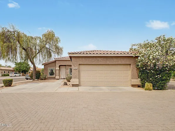 2562 E RIVIERA Drive, Chandler, AZ 85249