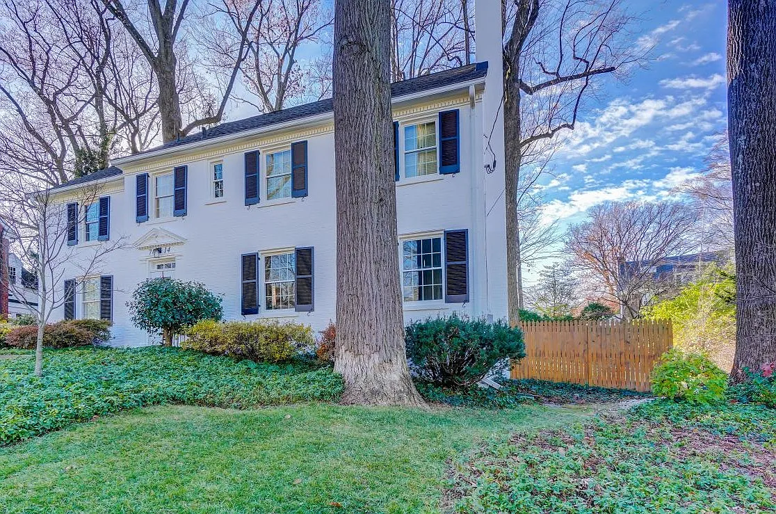 Building Photo - 7014 Beechwood Dr