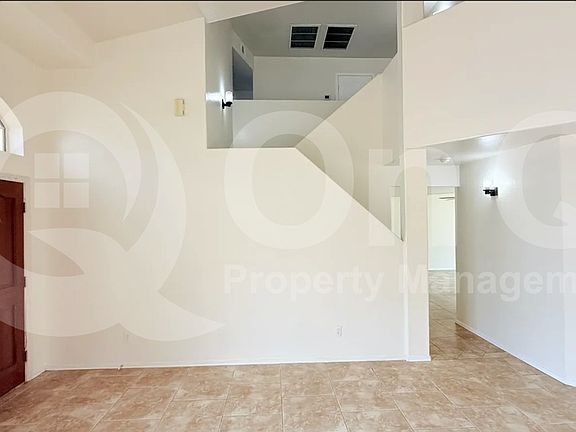 5th image of 837 W Shellfish Dr