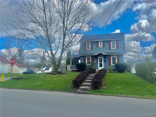 301 Newcastle Rd, Syracuse, NY 13219