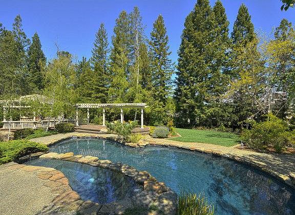 2nd image of 19303 Chablis Ct