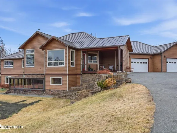 18221 E Saint Anthony Cir, Palmer, AK 99645