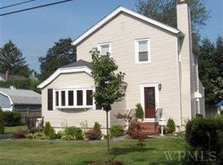 11 Bradley Rd, Scarsdale, NY 10583