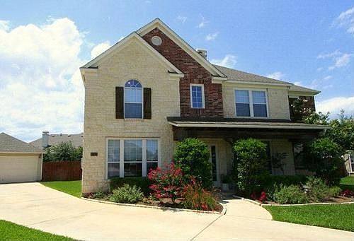 1st image of 1720 Oak Path