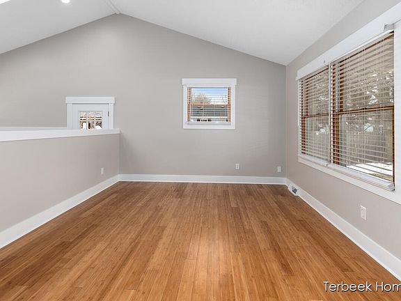 4th image of 292 Jane Ellen Dr SE