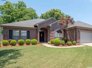 2630 Apple Blossom Ln, Conway, AR 72034