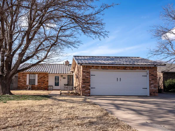2803 Mesa Dr, Plainview, TX 79072