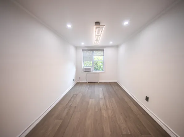 2553 East 7th Street image 36 of 38