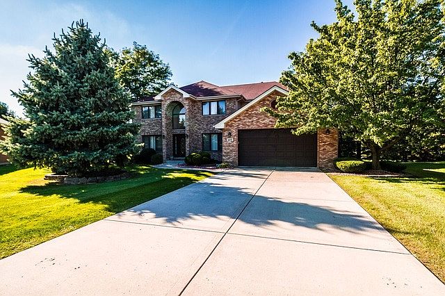 1st image of 405 Wysteria Dr