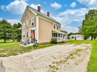 21 S Village Rd, Loudon, NH 03307