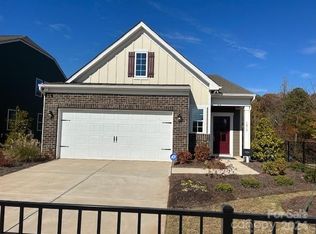 Lookout Shoals Dr #413, Fort Mill, SC 29715