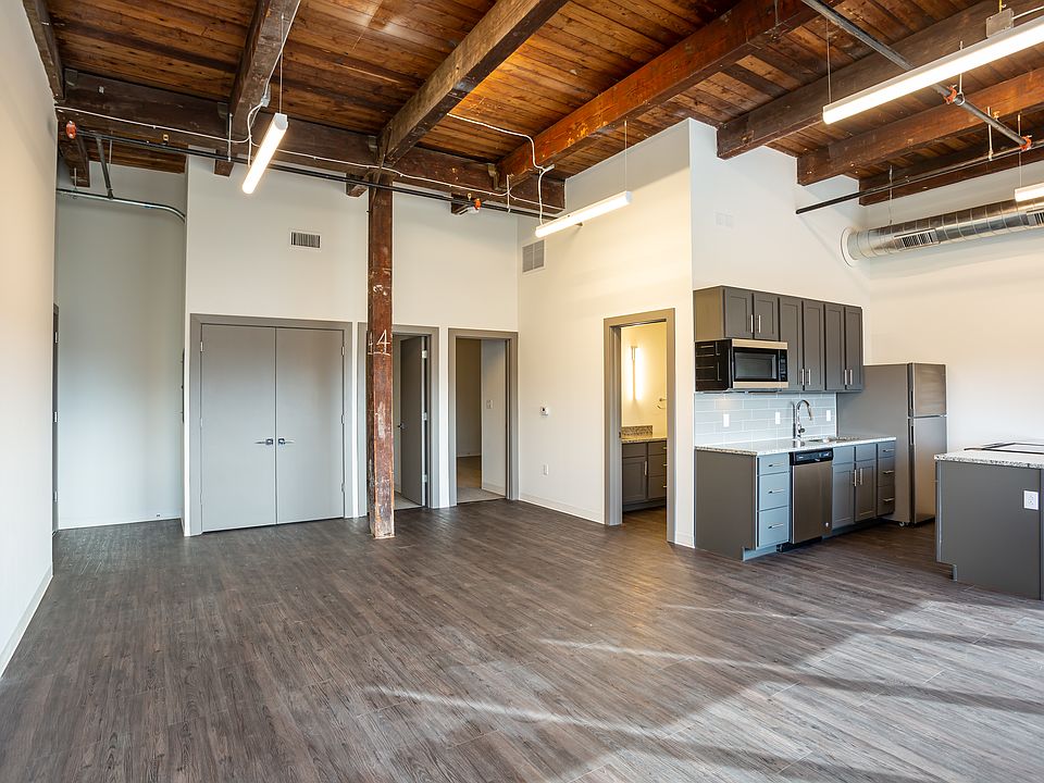 Leavenworth - Station Lofts - 1100 N 2nd St Leavenworth KS | Zillow