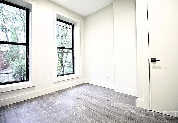2nd image of 772 Saint Johns Pl APT 2A