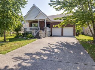 1004 Dunrobin Dr, Franklin, TN 37067