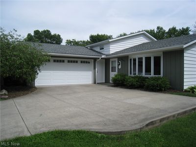 20607 Homestead Park Dr, Strongsville, OH, 44149