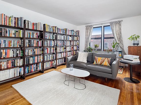5th image of 202 Seeley St APT 4E