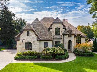 233 Herbert St, Downers Grove, IL 60515