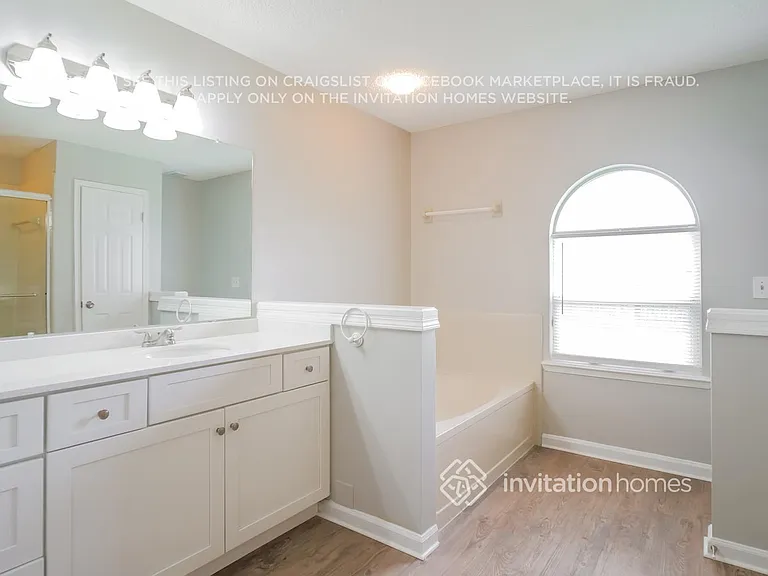 4440 Battlecreek Ct E — Photo 11