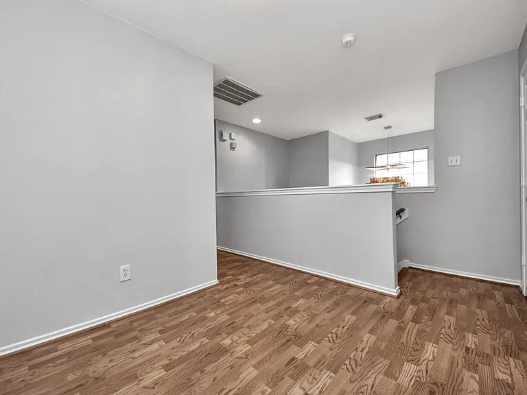 16526 Cairngrove Ln — Photo 26