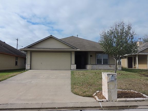 2nd image of 3914 Tranquil Path Dr