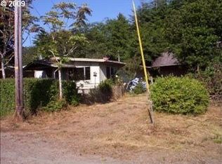 63563 N Spring Rd, Coos Bay, OR 97420