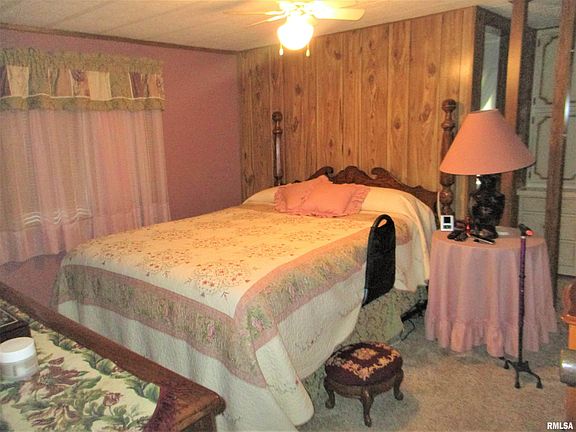 4th image of 22815 243rd St