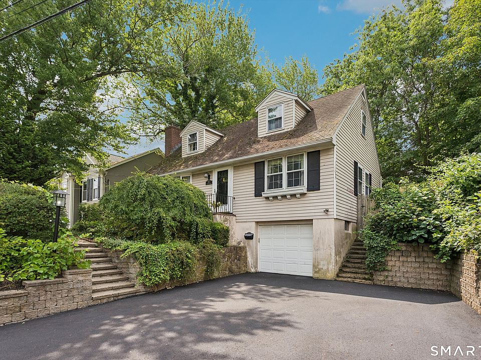 1st image of 781 Tunxis Hill Road