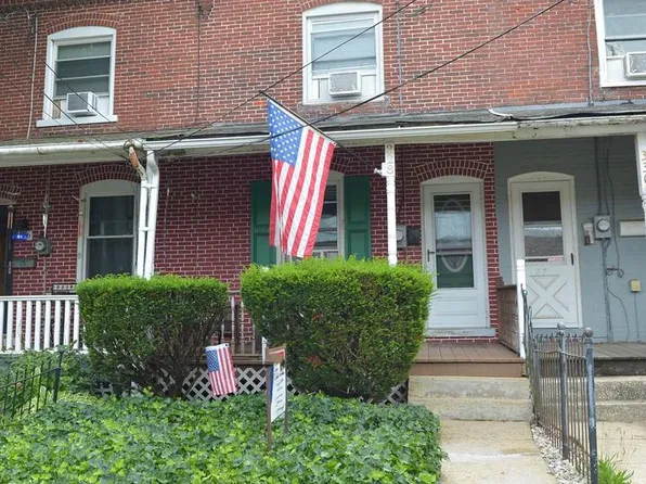 328 W 5th St, Lansdale, PA 19446