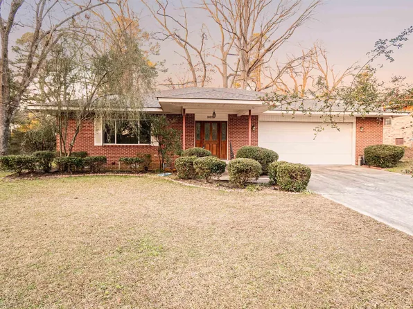 3018 Kimball Dr, El Dorado, AR 71730