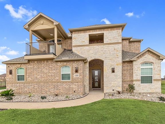 2nd image of 1203 Bentgrass Cir