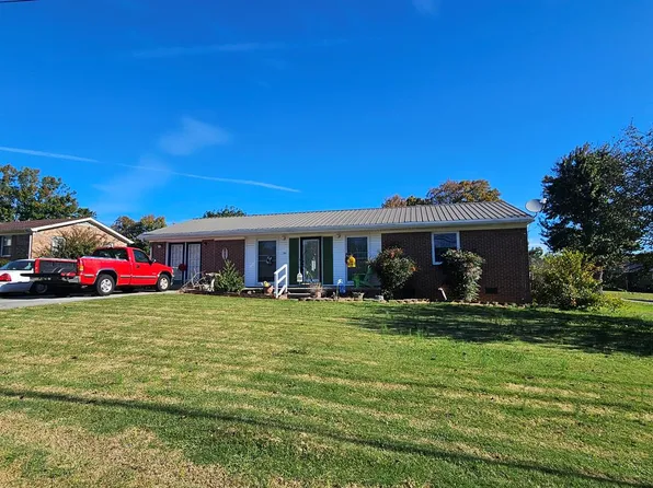 211 Chambers St, McMinnville, TN 37110