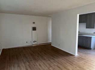 1st Street, Los Angeles, CA 90004
