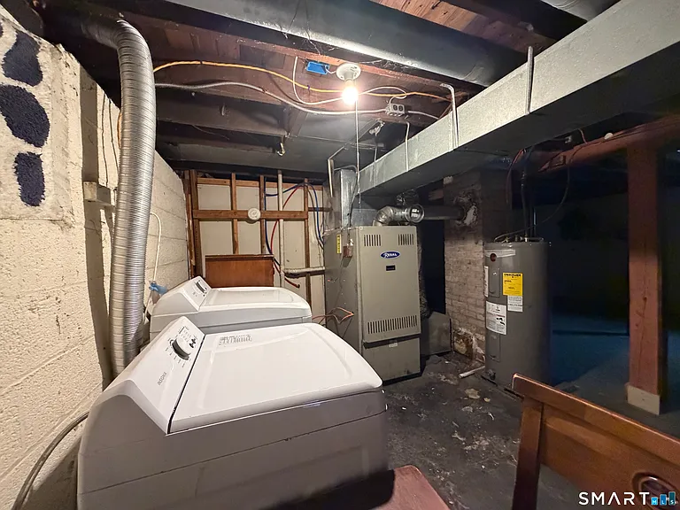 166 Earl Ave — Photo 25