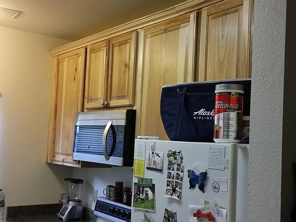 New kichen, by stove