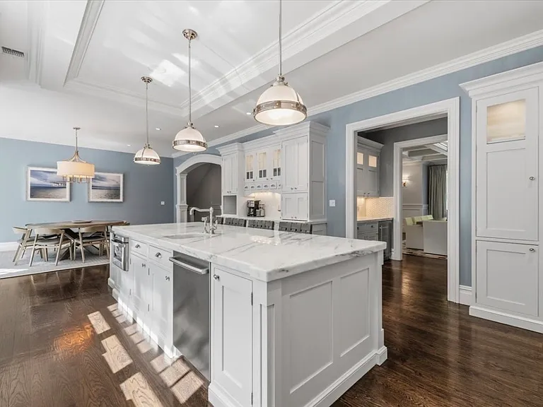 496 Wainscott Harbor Rd — Photo 14