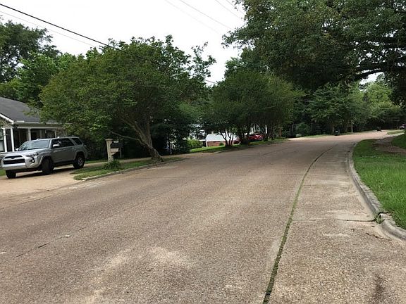 4th image of 311 Auburn Ave