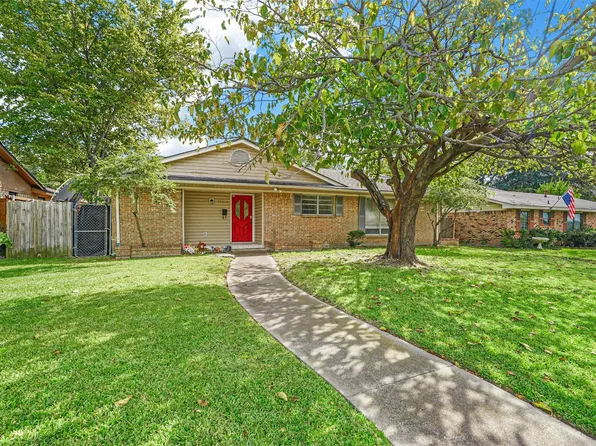 10328 Castlerock Dr, Dallas, TX 75217