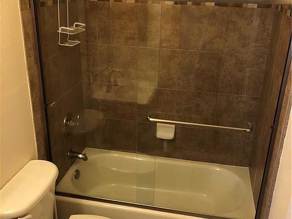 5th image of 5919 Bandolero Dr Unit E
