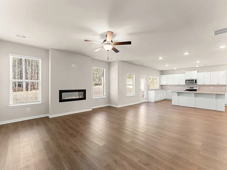755 Lakehaven Ln — Photo 6