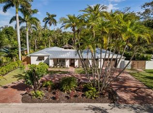 3851 Tangier Ter, Sarasota, FL 34239