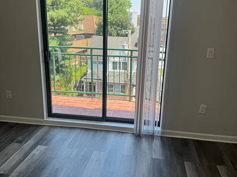 4 Chelsea Pl — Photo 23