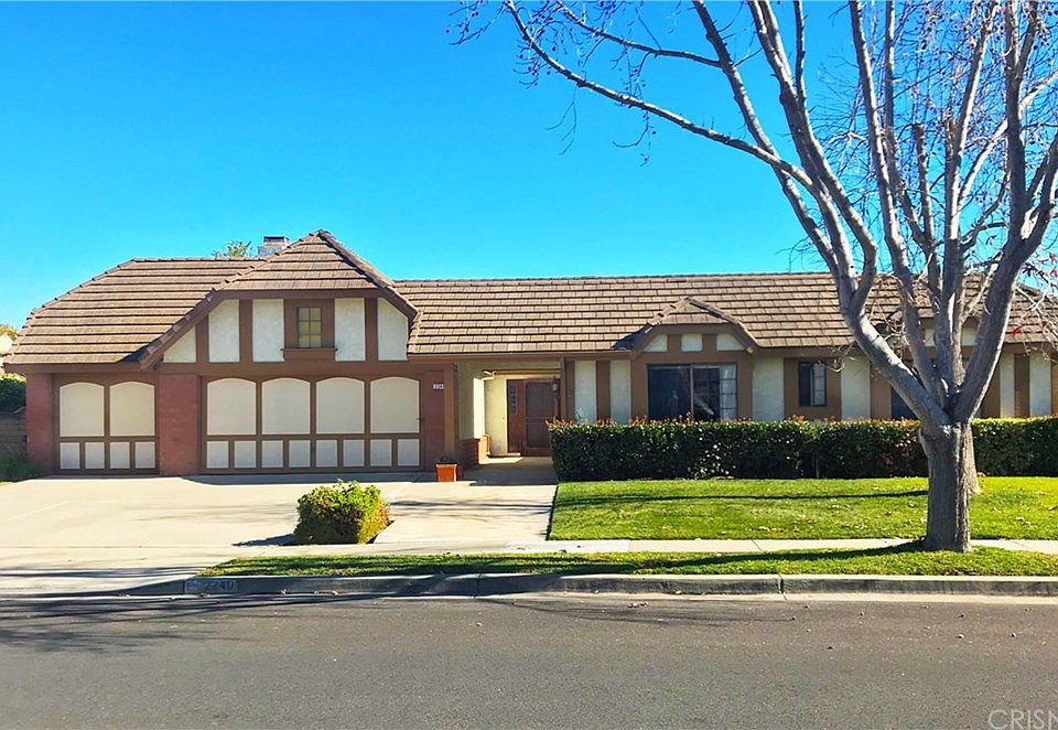1st image of 2240 Southern Hills Dr