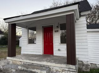 1028 Bridge St, Columbia, TN 38401